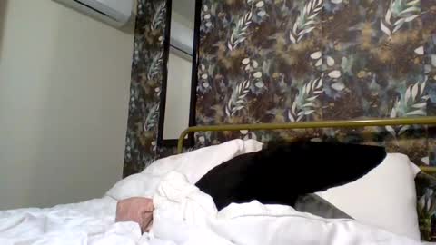 Snapshot of lovelylovelybrooke chatting on 07-22-26, 04:04 lovelylovelybrooke online show from 07-22-26, 04:04