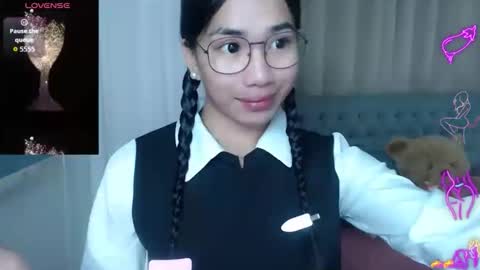 lovelymae18 online show from 02-26-26, 07:29