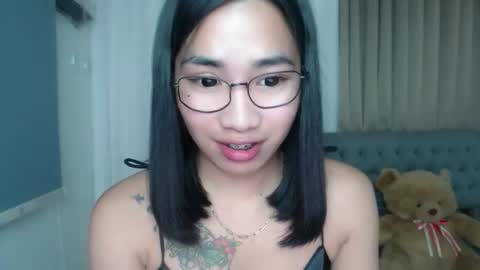 Snapshot of lovelymae18 chatting on 03-16-26, 11:20 lovelymae18 online show from 03-16-26, 11:20