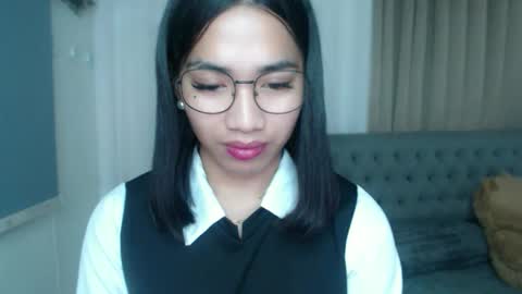 Snapshot of lovelymae18 chatting on 03-25-26, 10:49 lovelymae18 online show from 03-25-26, 10:49