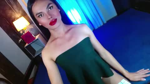 lovelymiss_shyna11 online show from 03-05-25, 04:45