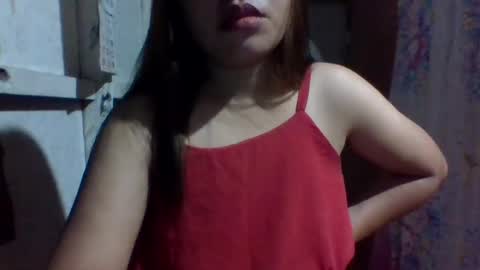 Snapshot of lovelymocha27 chatting on 12-06-24, 08:29 lovelymocha27s online show from 12-06-24, 08:29