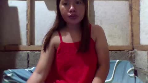 Snapshot of lovelymocha27 chatting on 12-29-24, 04:05 lovelymocha27s online show from 12-29-24, 04:05