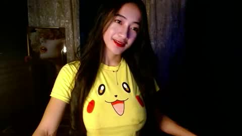 lovelypetite143 online show from 02-18-26, 08:21