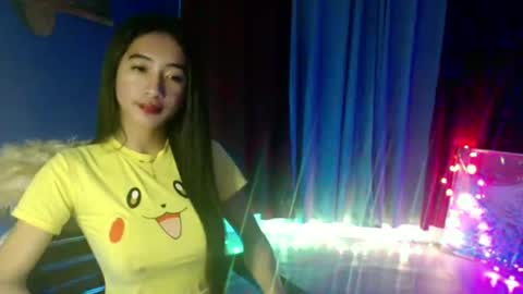 lovelypetite143 online show from 03-10-26, 05:18