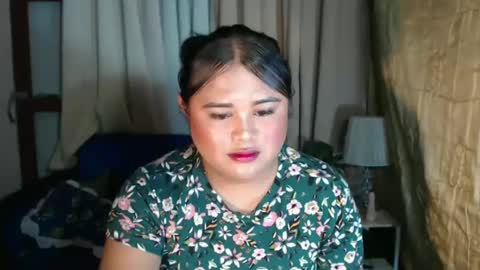 Snapshot of lovelypinaychubsx chatting on 01-15-25, 09:02 lovely online show from 01-15-25, 09:02
