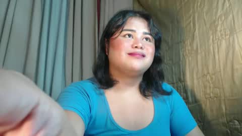 Snapshot of lovelypinaychubsx chatting on 02-12-25, 12:05 lovely online show from 02-12-25, 12:05