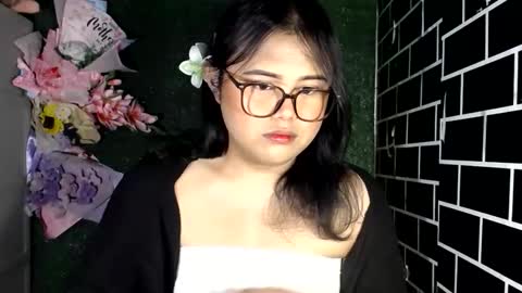 Snapshot of lovelypinaychubsx chatting on 10-09-25, 09:02 lovely online show from 10-09-25, 09:02