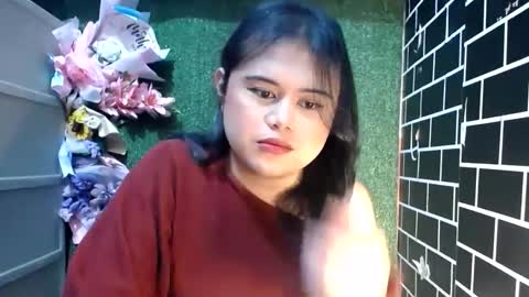 Snapshot of lovelypinaychubsx chatting on 10-13-25, 09:04 lovely online show from 10-13-25, 09:04