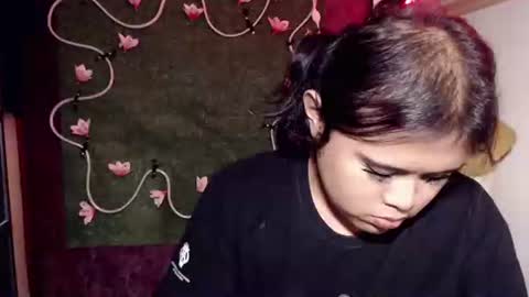 lovely online show from 11-13-25, 04:39