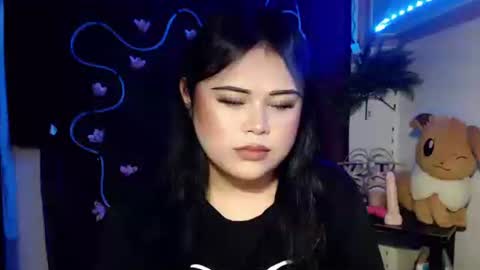 lovely online show from 11-25-25, 01:00