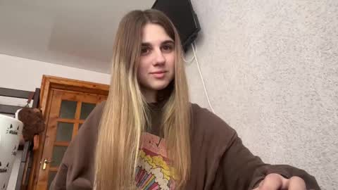 Snapshot of lovelysilk_63 chatting on 02-02-26, 08:24 ELA online show from 02-02-26, 08:24