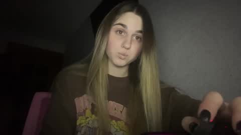 Snapshot of lovelysilk_63 chatting on 02-06-26, 07:50 ELA online show from 02-06-26, 07:50