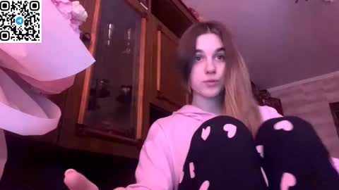 Snapshot of lovelysilk_63 chatting on 02-17-26, 10:01 ELA online show from 02-17-26, 10:01