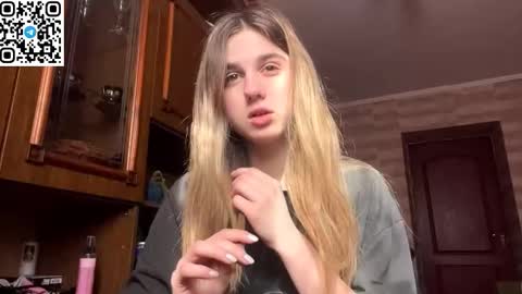 Snapshot of lovelysilk_63 chatting on 03-02-26, 08:54 ELA online show from 03-02-26, 08:54