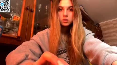 Snapshot of lovelysilk_63 chatting on 03-24-26, 08:41 ELA online show from 03-24-26, 08:41