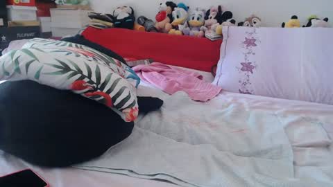 Snapshot of lovelywoman23 chatting on 06-24-26, 05:50 lovelywoman23 online show from 06-24-26, 05:50
