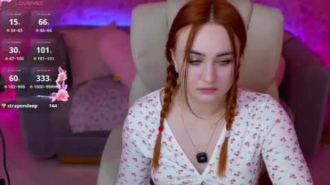 Snapshot of lovelyybell chatting on 05-16-26, 06:21 B E L L online show from 05-16-26, 06:21