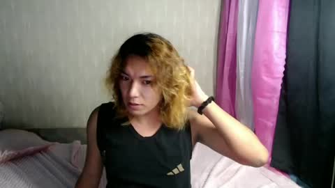 lovemarie120398 online show from 07-07-26, 07:09