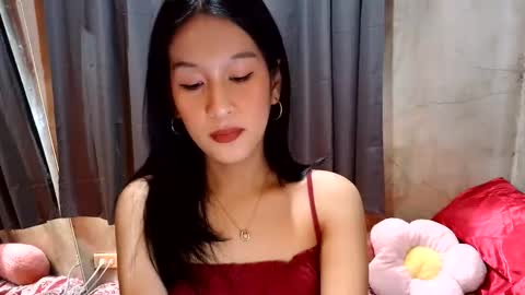 Snapshot of loveme_fiona chatting on 10-15-25, 12:11 loveme_fiona online show from 10-15-25, 12:11
