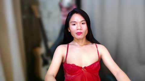 Snapshot of lovemelush chatting on 06-10-26, 11:53 Love online show from 06-10-26, 11:53