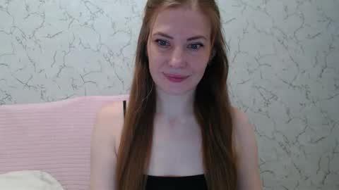 Mary Love online show from 10-16-25, 02:40
