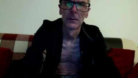 Snapshot of lovepvclate40s chatting on 11-11-25, 07:58 lovepvcearly50s online show from 11-11-25, 07:58