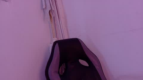 Snapshot of lovequeen02 chatting on 06-29-26, 11:43 L O V E online show from 06-29-26, 11:43