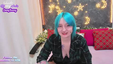 Snapshot of lover_emmy chatting on 12-16-24, 05:54 Emmy online show from 12-16-24, 05:54