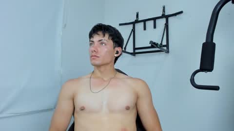 Snapshot of lover_fitnessboy chatting on 12-11-24, 05:48 kevin online show from 12-11-24, 05:48