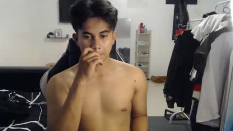 loverboyph04 online show from 10-22-25, 07:08