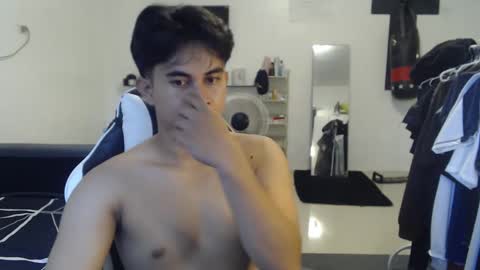 loverboyph04 online show from 11-21-25, 04:00