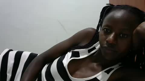 lovergal222 online show from 01-09-25, 09:16