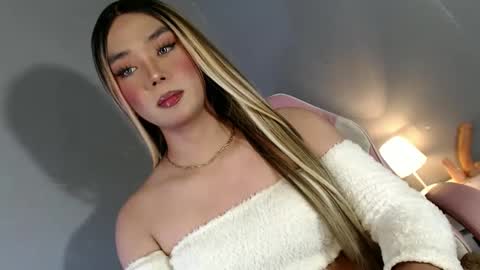 lovers moon22 online show from 01-18-25, 09:55