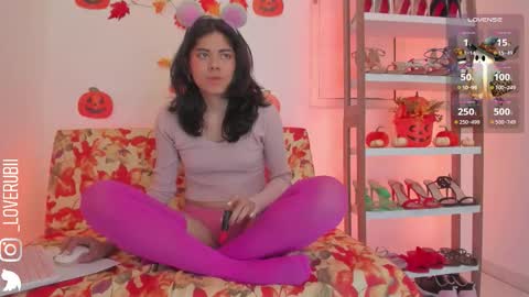 Snapshot of loverubii chatting on 10-24-25, 09:28 loverubii online show from 10-24-25, 09:28