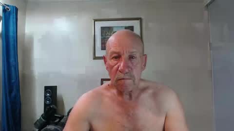 Snapshot of lovesblackazz chatting on 12-09-24, 11:15 Lovesblackazz online show from 12-09-24, 11:15