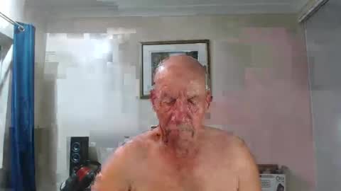 Snapshot of lovesblackazz chatting on 01-10-25, 10:06 Lovesblackazz online show from 01-10-25, 10:06