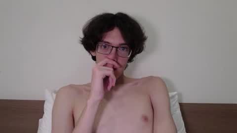 LovesomeCookie online show from 10-29-25, 07:59