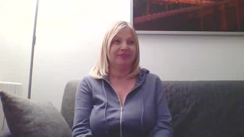 Snapshot of lovestar544963 chatting on 01-08-25, 11:52 Marlyn online show from 01-08-25, 11:52