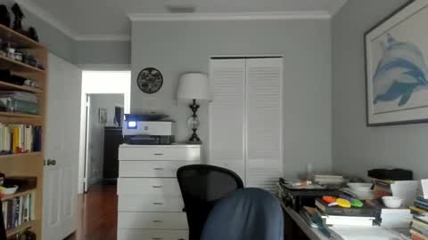 Snapshot of lovestylistwomen chatting on 03-02-25, 04:17 Michael online show from 03-02-25, 04:17