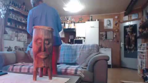 Snapshot of lovetobenaked10 chatting on 09-26-25, 03:05 aaron online show from 09-26-25, 03:05