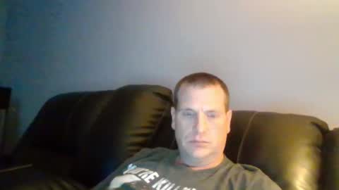 Snapshot of lovetocum37 chatting on 12-14-24, 04:01 lovetocum37 online show from 12-14-24, 04:01