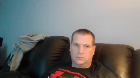 Snapshot of lovetocum37 chatting on 02-22-25, 04:09 lovetocum37 online show from 02-22-25, 04:09