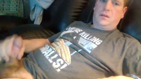 Snapshot of lovetocum37 chatting on 03-05-25, 04:24 lovetocum37 online show from 03-05-25, 04:24