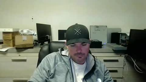 Snapshot of lovetofps chatting on 12-11-24, 10:38 Love2Game online show from 12-11-24, 10:38