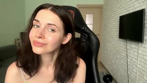 Isabella online show from 07-26-26, 07:15
