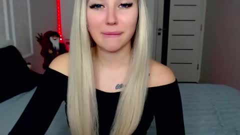 Rosie  online show from 12-05-24, 01:49