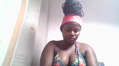 lovie_paula online show from 10-18-25, 03:02