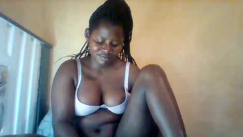 Snapshot of loviett chatting on 04-18-26, 11:38 loviett online show from 04-18-26, 11:38