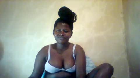Snapshot of loviett chatting on 05-02-26, 01:32 loviett online show from 05-02-26, 01:32